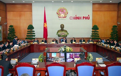 越南政府提出实施2013年社会经济发展计划的九大措施 - ảnh 1