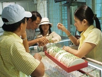 提高越南工艺美术品在国际市场上的竞争力 - ảnh 1