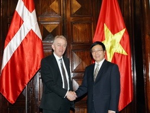 阮晋勇总理会见丹麦外交大臣维利·瑟芬达尔 - ảnh 2