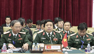 越南出席第7届东盟国防部长会议 - ảnh 1