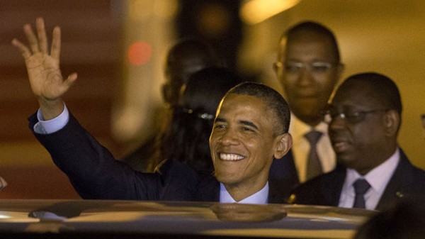 美国总统奥巴马启程前往非洲访问 - ảnh 1