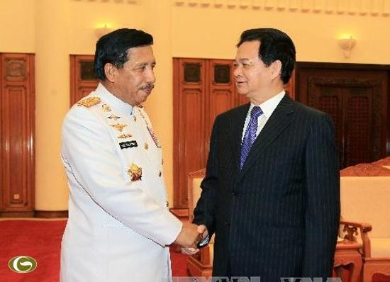 阮晋勇总理会见印度尼西亚国民军总司令阿古斯·苏哈托诺 - ảnh 1