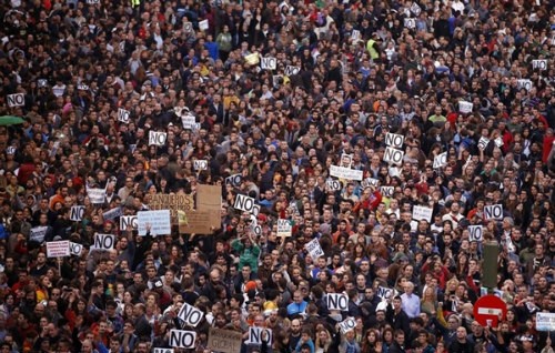 意大利、葡萄牙爆发游行示威抗议政府实施财政紧缩政策 - ảnh 1