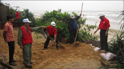 越南红十字会与洪灾救助工作 - ảnh 2