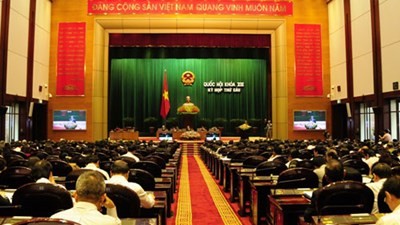 越南13届国会6次会议质询活动：努力革新 - ảnh 1