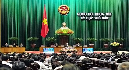 越南13届国会6次会议讨论《婚姻与家庭法修正案（草案）》，通过《厉行节约、反浪费法》 - ảnh 1