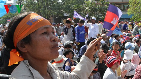 柬埔寨取消禁止示威令 - ảnh 1