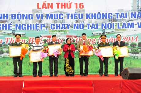 越南劳动卫生安全与防火防暴国家行动周活动启动 - ảnh 1