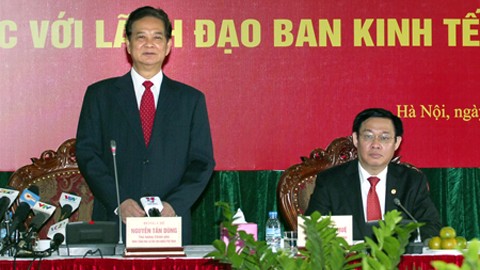 越南继续发展社会主义定向市场经济 - ảnh 1
