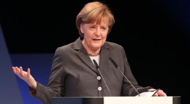 德国总理默克尔反对经济制裁俄罗斯 - ảnh 1