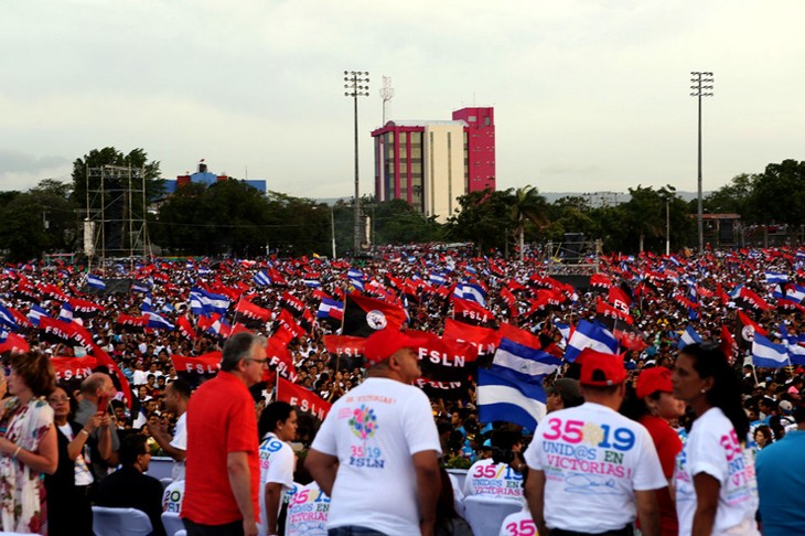 越南出席尼加拉瓜桑地诺革命成功35周年纪念仪式 - ảnh 1