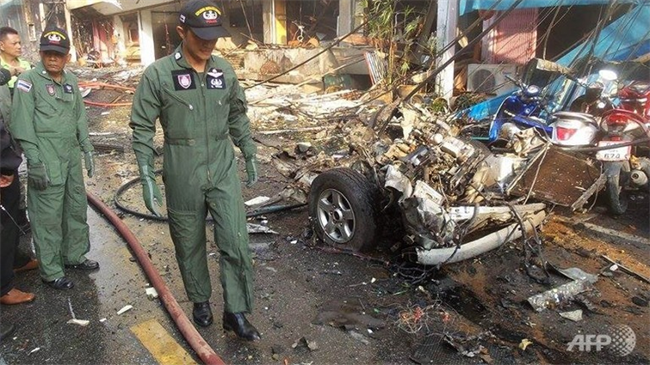 泰国南部发生汽车炸弹袭击致数十人死伤 - ảnh 1