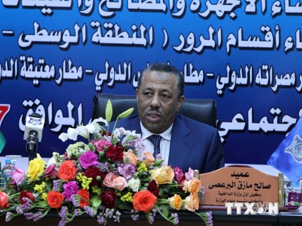 利比亚总理阿卜杜拉•塔米姆宣誓就职 - ảnh 1