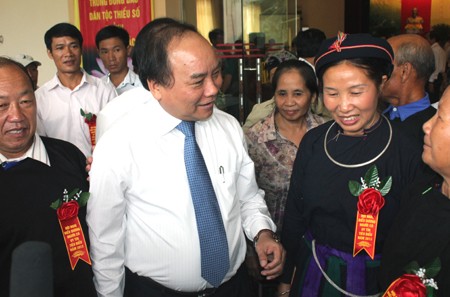 阮春福副总理出席清化省少数民族代表大会 - ảnh 1