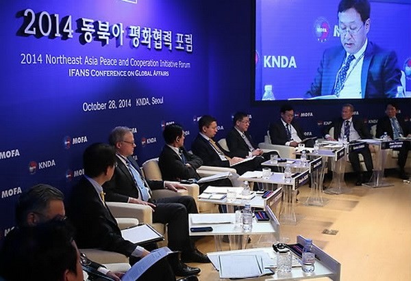 东北亚和平合作论坛在韩国举行 - ảnh 1