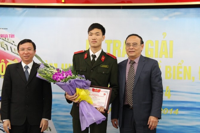越南海洋法律知识竞赛颁奖仪式在河内举行 - ảnh 2