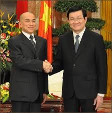 越南国家主席张晋创开始对柬埔寨进行国事访问 - ảnh 1