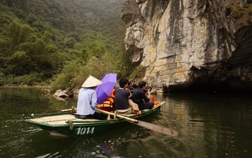 UNESCO向越南长安名胜群授予世界文化和自然遗产证书 - ảnh 1
