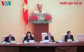 越南国会常委会向《民意征集（草案）》提供意见 - ảnh 1