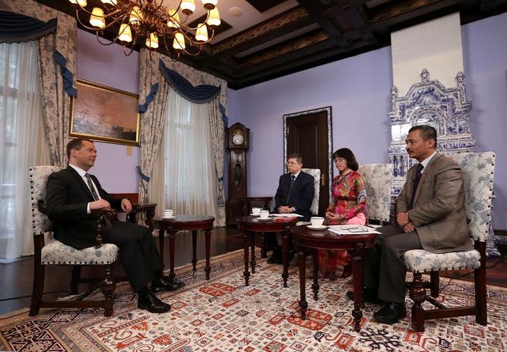 俄罗斯总理对越南进行正式访问 - ảnh 1