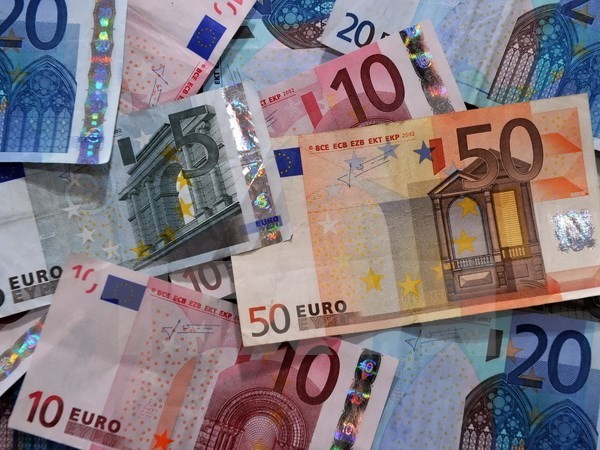 欧洲中央银行将维持对希腊紧急流动性援助上限 - ảnh 1