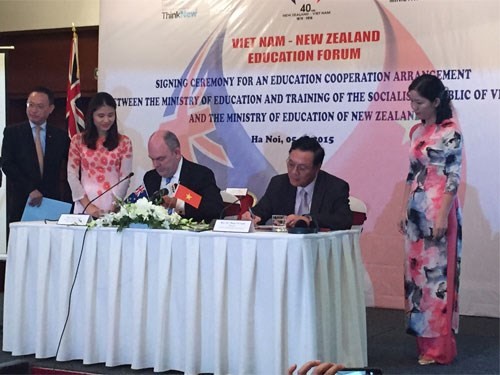 越南和新西兰签署教育合作协议 - ảnh 1