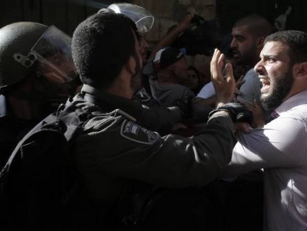 巴勒斯坦民众与以色列警方发生冲突 - ảnh 1