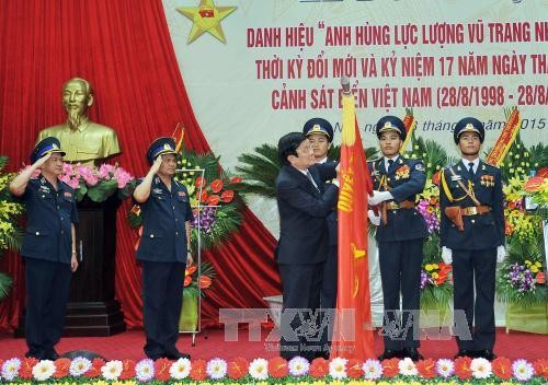 张晋创出席越南海警成立17周年活动 - ảnh 1