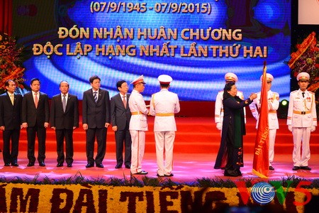 越南之声广播电台举行建台70周年纪念大会 - ảnh 5