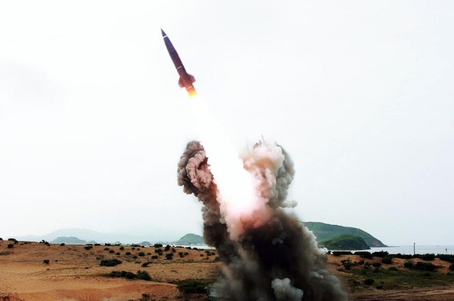 韩美敦促朝鲜放弃导弹试射 - ảnh 1