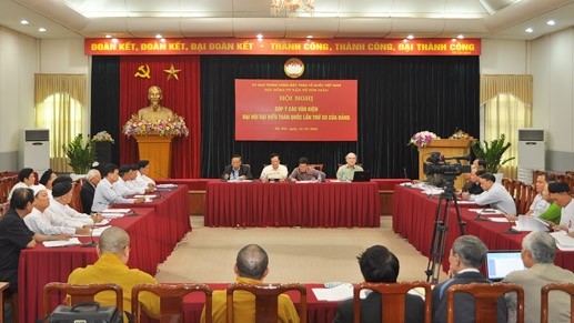 越南宗教组织向党的十二大文件草案提供意见 - ảnh 1
