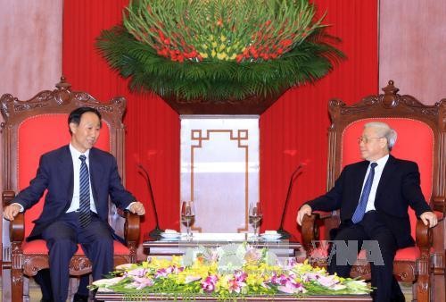 中国共产党代表团访问越南 - ảnh 1