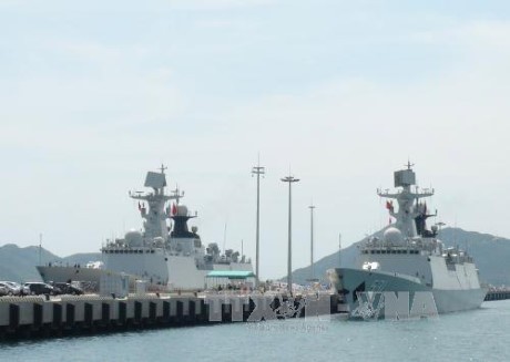 中国人民解放军海军舰艇编队对越南进行正式友好访问 - ảnh 1