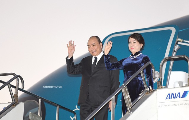 阮春福抵达东京出席第十届湄公河流域国家与日本峰会并访问日本 - ảnh 1