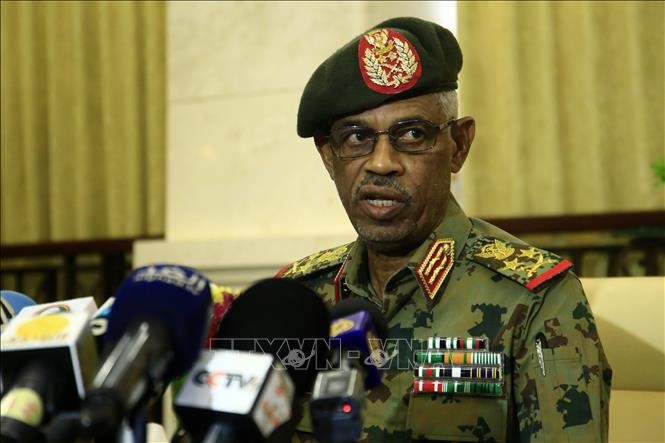 苏丹政府军宣布国家进入为期3个月的紧急状态 - ảnh 1