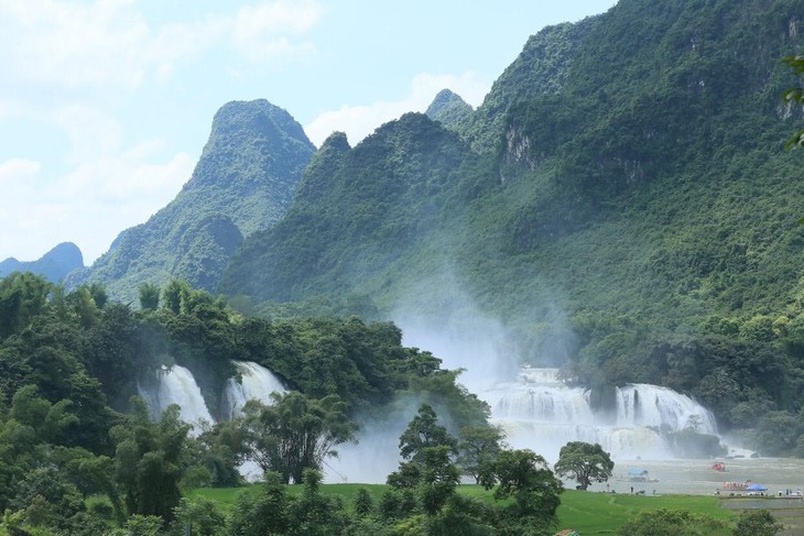 板约—— 东南亚最雄伟的瀑布 - ảnh 2