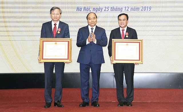 阮春福总理出席越南国家银行2020年任务部署会议 - ảnh 1