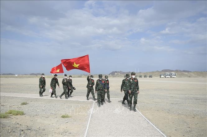 2021国际军事比赛：越南人民军防化兵夺得“安全环境”比赛射击项目银牌 - ảnh 1