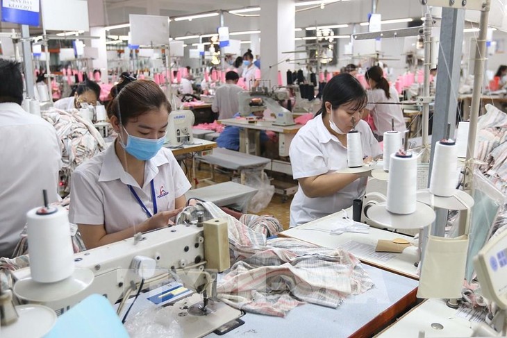 越南今年第二季度GDP增长7.72%，为十多年来最高 - ảnh 1