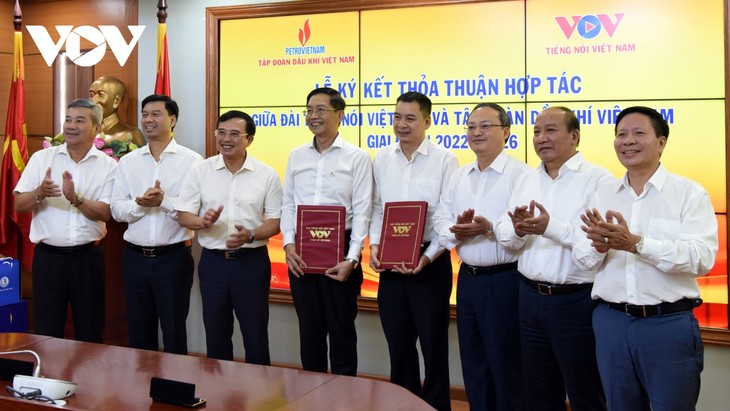 越南之声与国家油气集团签署合作协议 - ảnh 1