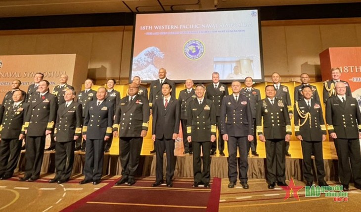 越南海军司令部代表团出席第18届西太平洋海军论坛年会 - ảnh 1