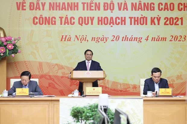 越南政府总理范明政：确保国家规划的同步性 - ảnh 1