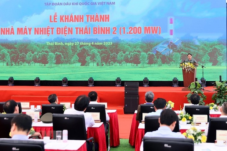 越南政府总理范明政出席太平2号燃煤电厂落成仪式 - ảnh 1