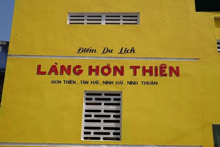 越南最长的壁画路 - ảnh 3