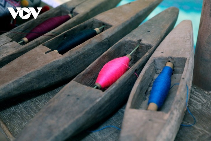 卢族传统手工纺织业之美 - ảnh 9