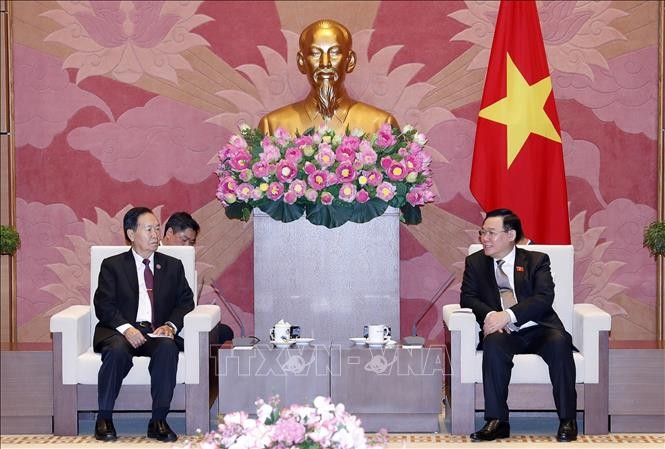王庭惠会见老挝国会副主席扎伦 - ảnh 1