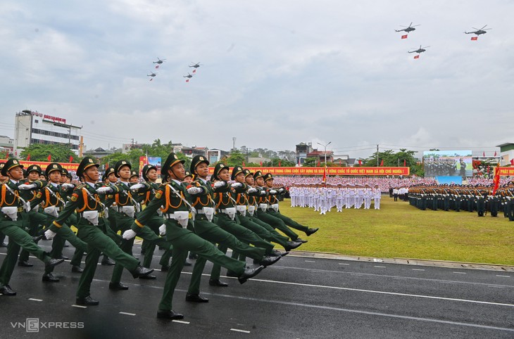 组图：奠边府大捷70周年阅兵游行 - ảnh 2