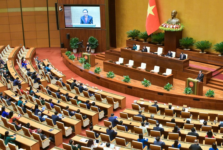 越南十五届国会七次会议解决国家多项重大问题 - ảnh 1
