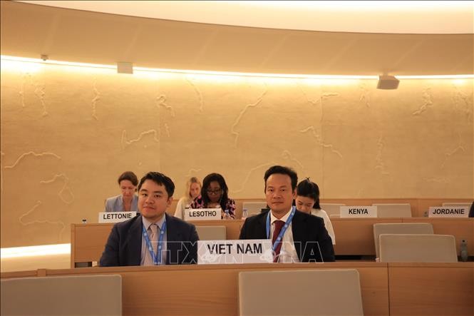 越南呼吁在气候变化影响背景下保障民生 - ảnh 1