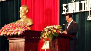 PM Nguyen Tan Dung menghadiri peringatan ke-20 Berdirinya kembali provinsi Ninh Binh - ảnh 2